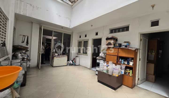 Dijual Rumah Terawat di Sayap Surya Sumantri