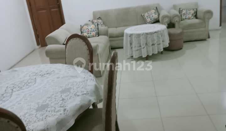 Rumah Nyaman Modern Lokasi di Sayap Dago