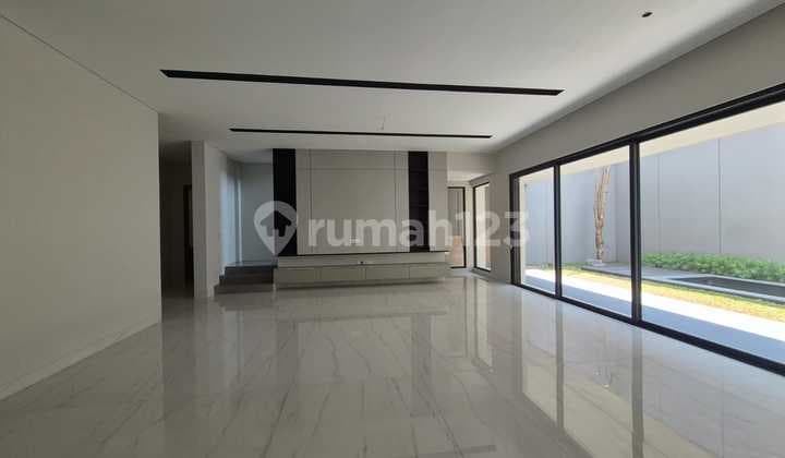 Rumah Baru Modern Lux Siap Huni di Summarecon