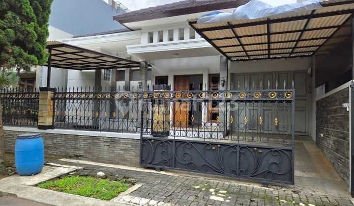 Dijual Rumah Minimalis dan Terawat di Singgasana Pradana