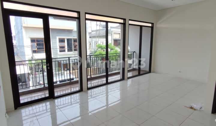 Rumah Baru Cocok Untuk Kantor di Moch TohaKurdi