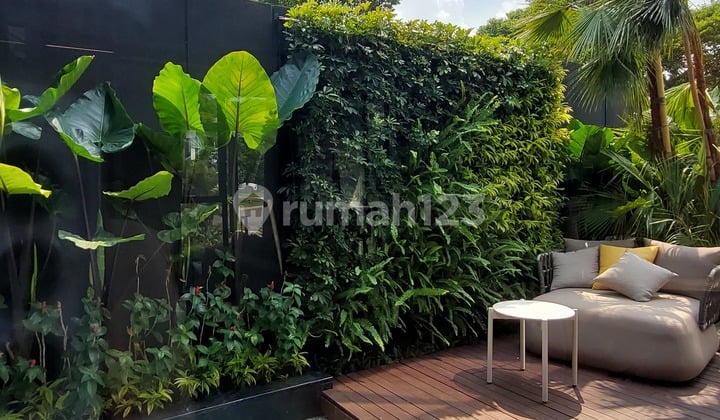 Luxury Fully Furnished House In Colony Lippo Central Near Sph