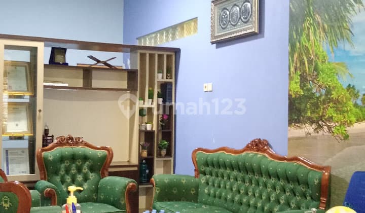 Rumah untuk Kantor atau Tempat Usaha di Cijantung Jakarta R2369