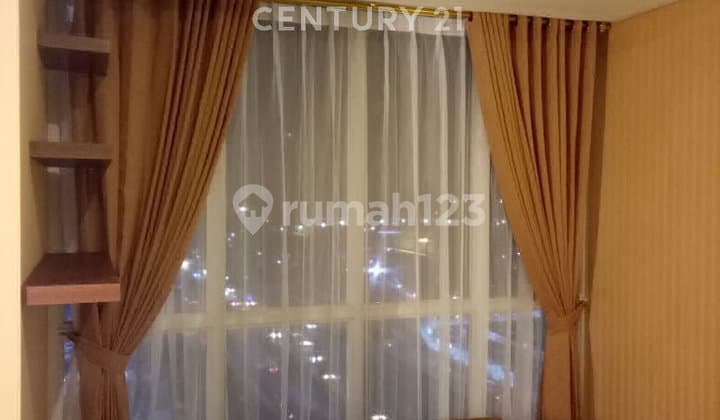 The H Residence Apartment 11th Floor Fully Furnished R2371