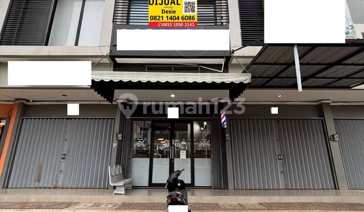 Dijual Ruko Grand Wisata 2 Lantai Semi Furnished Ex Barbershop, bisa Digunakan Juga Sebagai Salon atau Klinik Kecantikan dan Usaha Lainnya 300 M Dari Mall Living World, Akses Langsung Tol Tambun Grand Wisata Bekasi