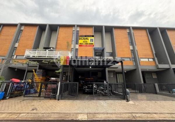 Dijual Ruko Ex Kantor di Garden Hous Grand Wisata 3 Lantai Siap Pakai, Parkir Luas, Area Komersial, Akses Langsung Tol Tambun Grand Wisata Bekasi