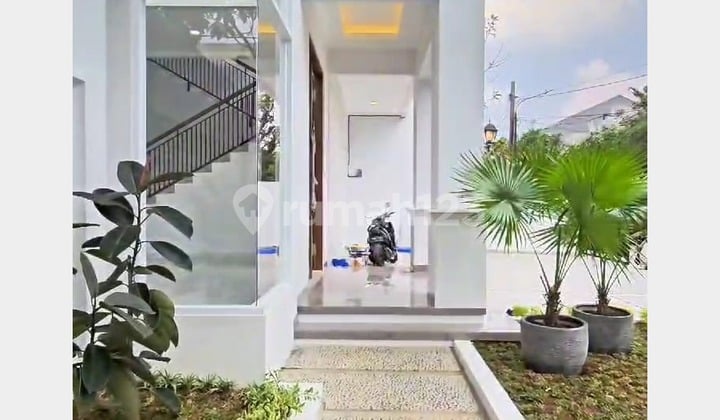 Dijual Cepat Rumah Cantik Brand New Lebak Bulus
