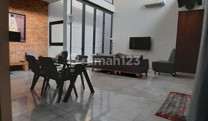 Dijual Town House Cantik Lokasi Palmerah