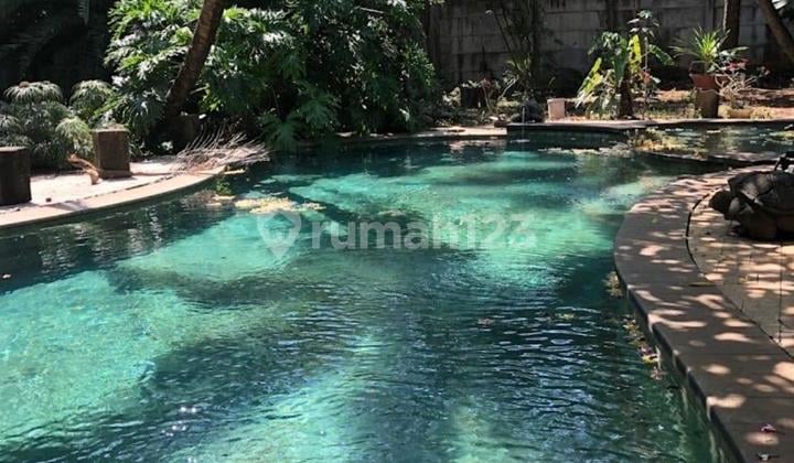 Dijual Murah Nego Rumah Gaya Resor Lokasi Ciputat