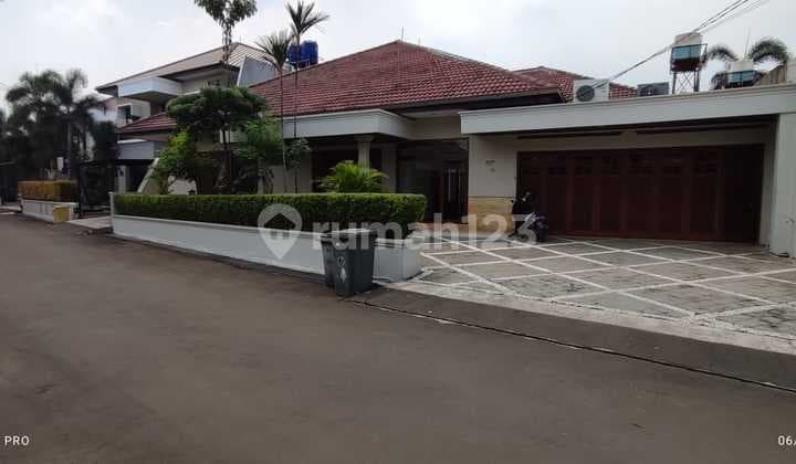 Cheap Sale House With Swimming Pool Location Cipete