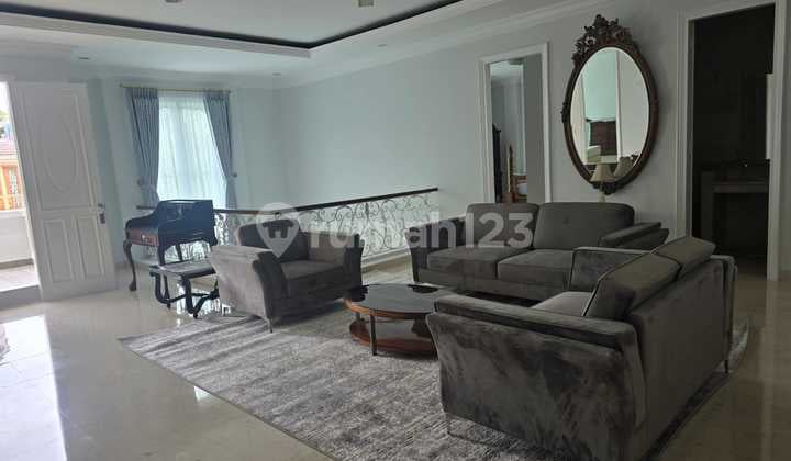 Disewa Rumah 5 Kamar Tidur Full Furnish Ada Pool Pondok Indah