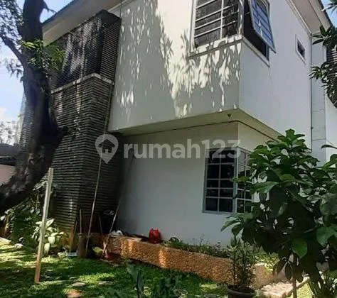 Quick Sale Cheap Beautiful Well-Maintained House in Cempaka Putih