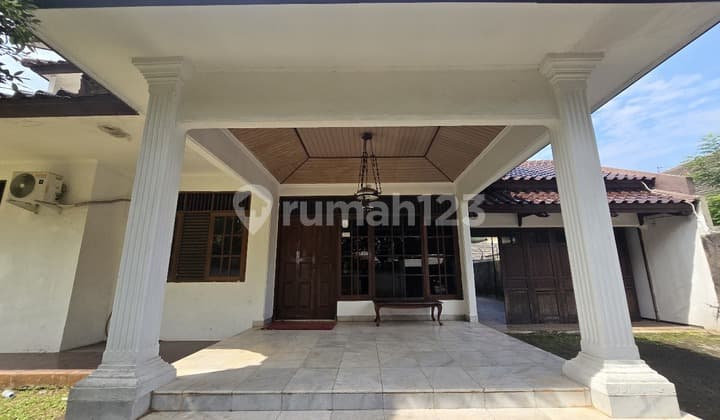 Disewa Rumah Tanah Luas bisa untuk Kantor Lokasi Cipinang