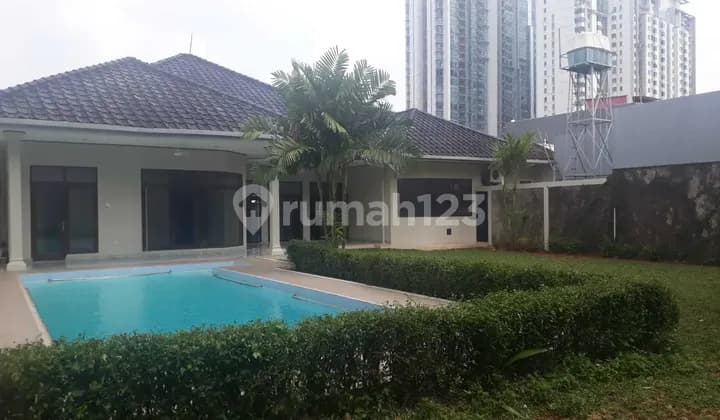 For Sale Nice House With Swimming Pool Location North Cipete