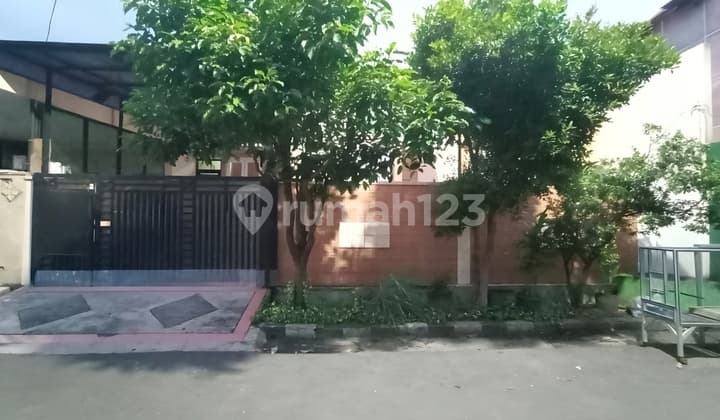 Dijual Rumah Hook Pegadungan 1 ¹/⁴ Lantai di Cengkareng - Jakarta Barat SHM