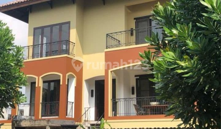 Dijual Rumah Mewah Hook 3,5 Lantai di Walet Permai Pantai Indah Kapuk - Jakarta Utara