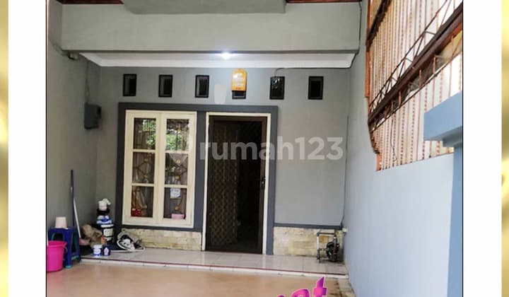 Disewakan Rumah 2,5 Lt Taman Palem Lestari Semifurnish Siap Huni