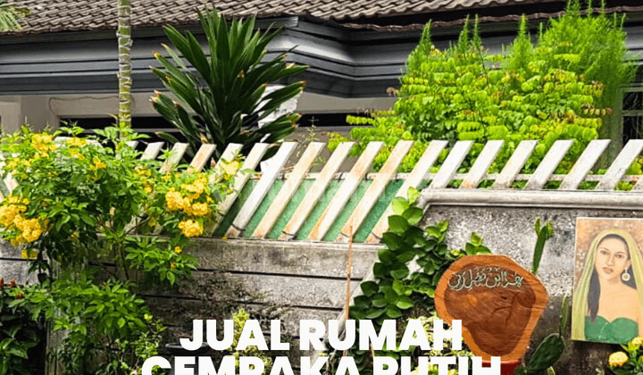 For Sale 1-Story House in Cempaka Putih, Central Jakarta, SHM, Pristine, City Center