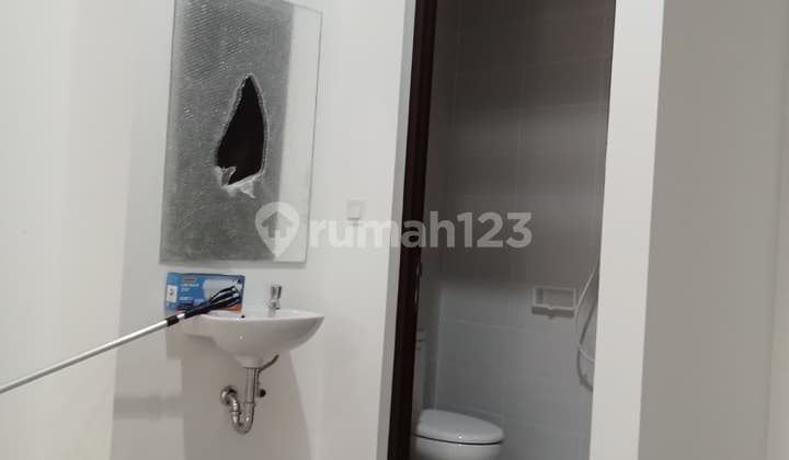 For Rent: 2 Shophouses, 3 Floors, at Euroasia PIK 2 - North Jakarta