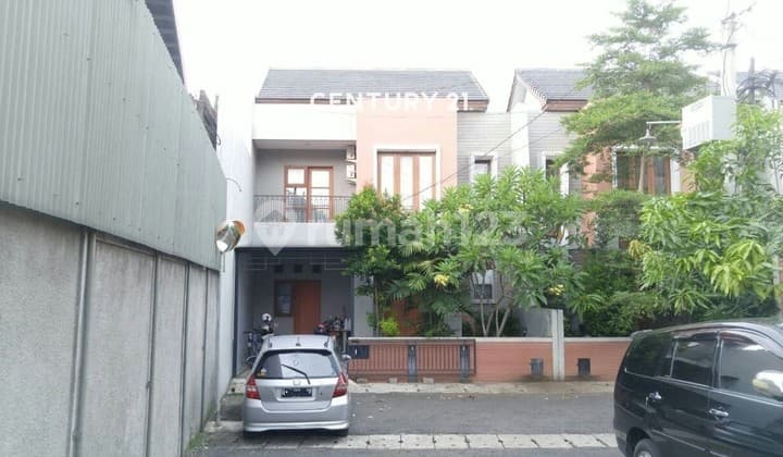 For Sale: Ready-to-Occupy House in a Gated Cluster in Jagakarsa, Jakarta