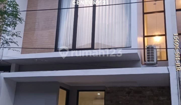 Dijual Rumah Full Furnished One Gate System