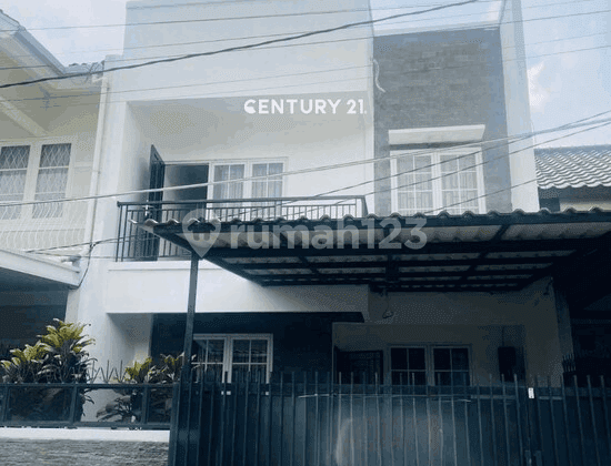 House for Sale Minimalist and Comfortable in Bintaro Sector 5