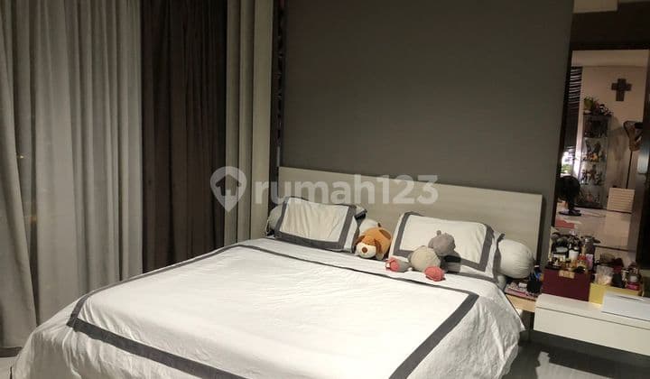 Dijual apartemen St Moritz tower royal, bagus siap pakai
