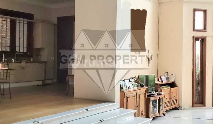 Dijual Rumah Taman Kebon Jeruk Intercon Lokasi Premium Jarang Ada