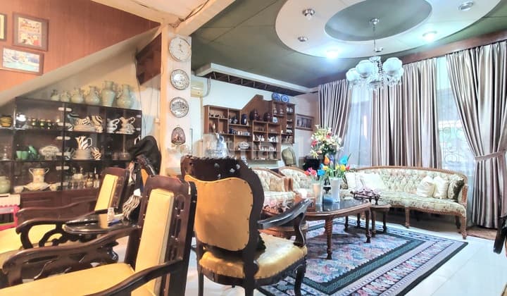 Dijual Cepat Rumah di Taman Kedoya Baru Residence