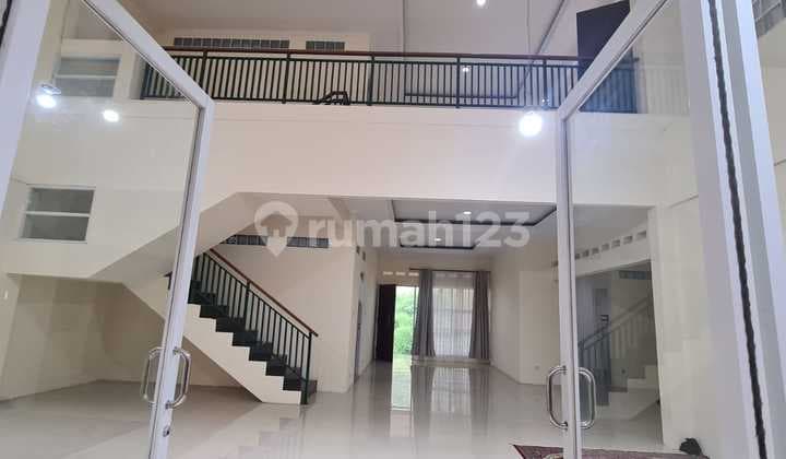 Rumah Setra Duta Minimalis Siap Pakai di Kawasan Elite