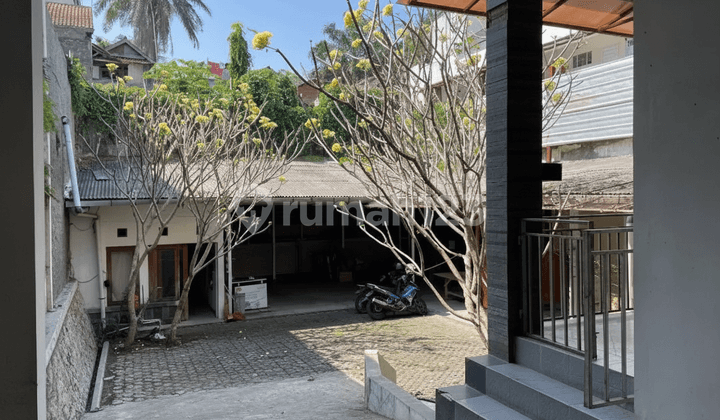 Rumah di Sayap Ciumbuleuit, Cocok untuk Tinggal atau Usaha.