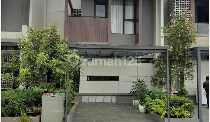 Rumah Siap Huni Summarecon Cluster Freya Lokasi Menarik Strategis
