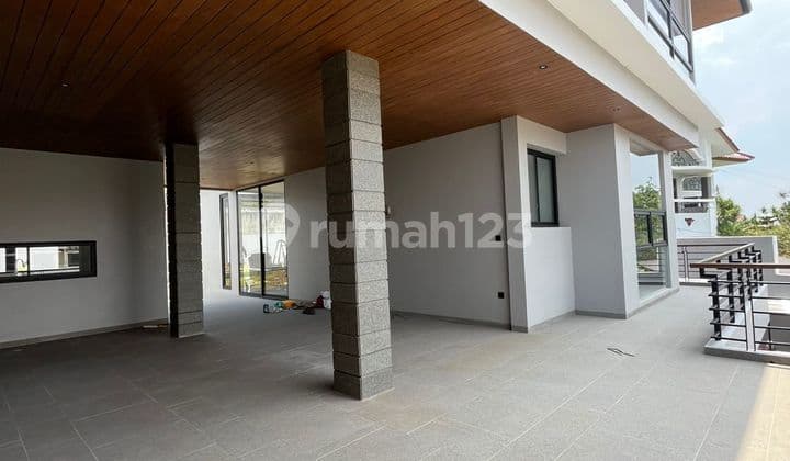 New Modern Minimalist Luxury House, Furnished at Setiabudi Regency