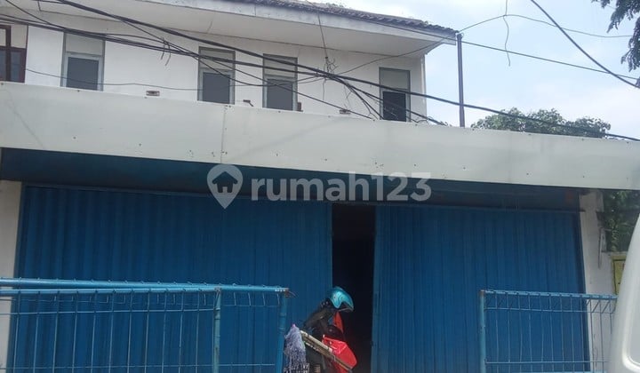 Ruko Siap Pakai di Mainroad Moh Toha Lokasi Strategis Untuk Usaha