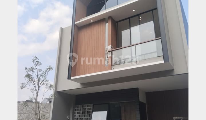 Rumah Minimalis Scandinavian di Setraduta