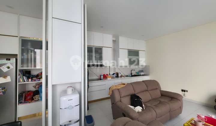 Rumah Modern Sudah SHM Siap Huni 2 Lantai Dekat ke Tol Pasteur