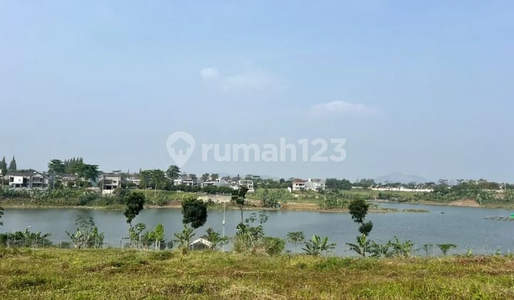 Spatirasmi Plot in Kota Baru Parahyangan, Well-Formed, Ready to Build