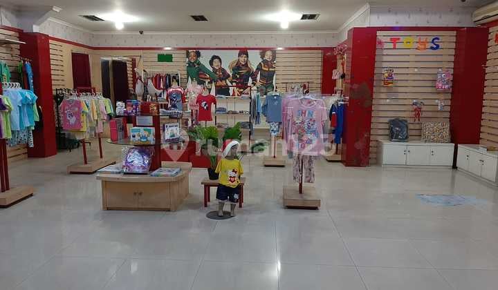 Ruang Usaha Strategis di Sayap Pasirkaliki Dekat BPK Penabur