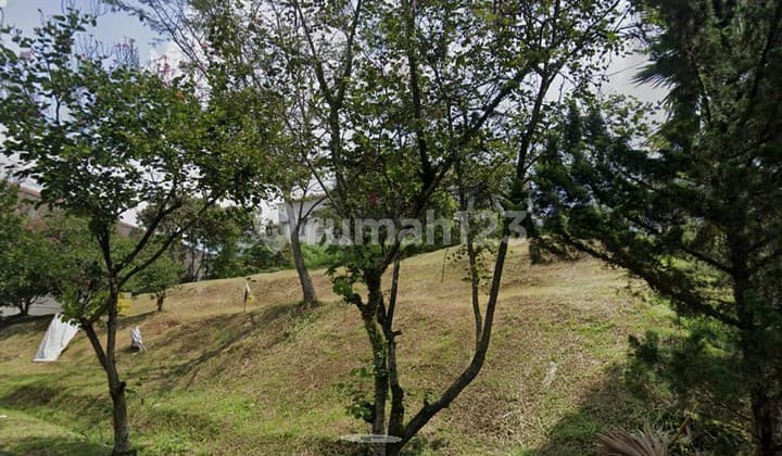 Tanah Mewah dengan View Kota Bandung Upslope Di Resor Dago Pakar