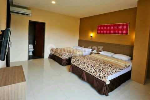 Area Komersial! Hotel Kawasan Pasteur, Luas 2300M², Jalan Utama