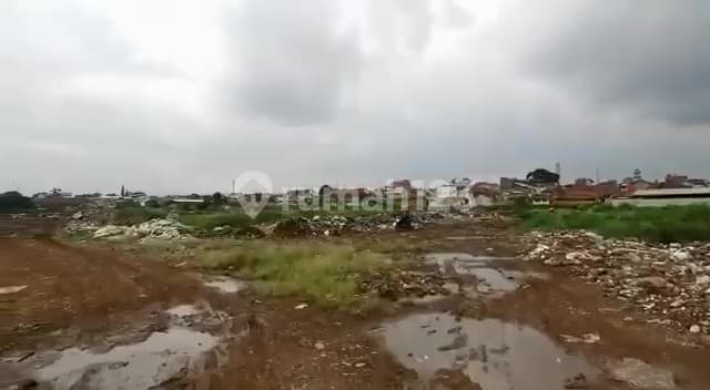 Tanah Luas untuk Invest di Pusat Kota Dekat ke Pasar Caringin