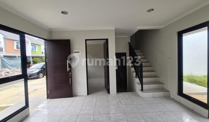 Rumah di Cluster Dayana Summarecon Bandung