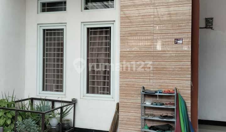 Rumah Siap Huni Bisa Untuk Tempat Usaha di Taman Rahayu Bandung