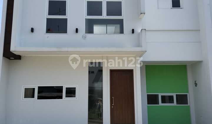 Rumah Minimalis Modern Sayap Soekarno Hatta Bandung