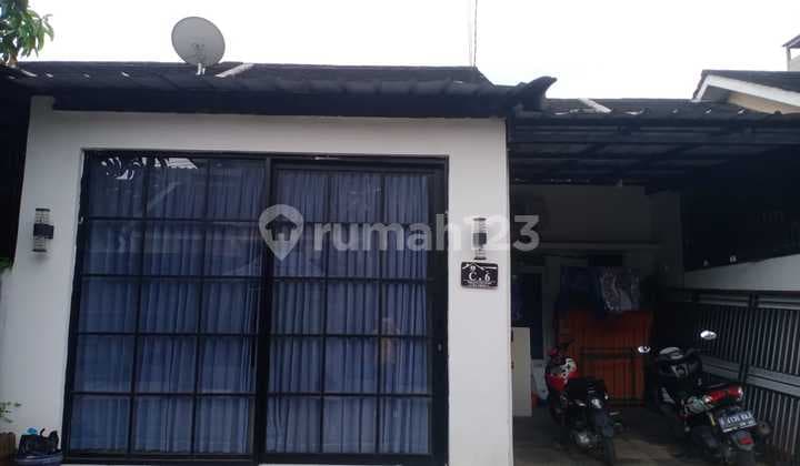 Rumah 1 lantai siap huni semi furnished dalam cluster di cipatik