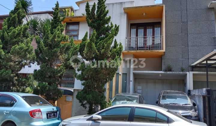 Rumah Siap Huni di Taman Kopo Indah 3 Bandung