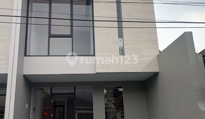 RUMAH BARU Elegan di Leuwi sari 1 Bandung