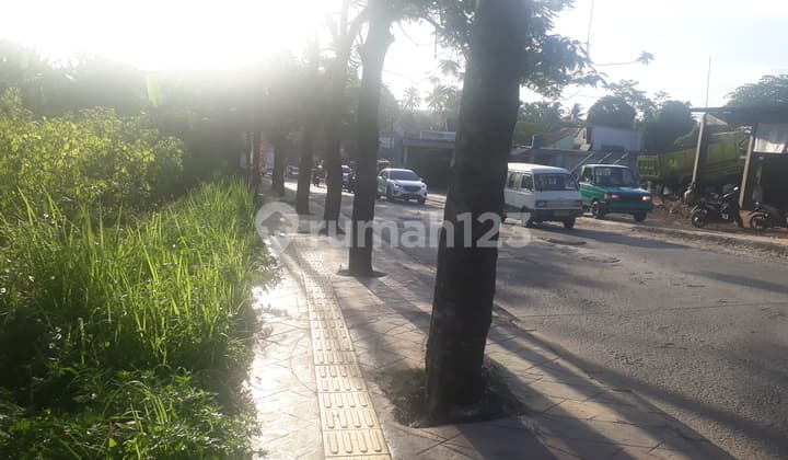 Tanah strategis dipinggir jalan propinsi
