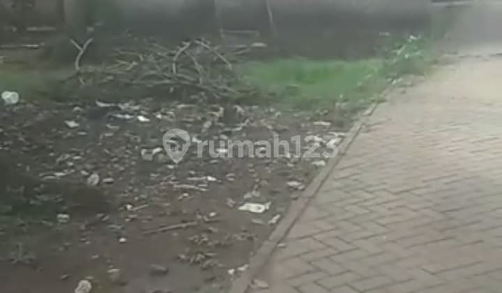 Land in Cibogo is close to Cisauk station.