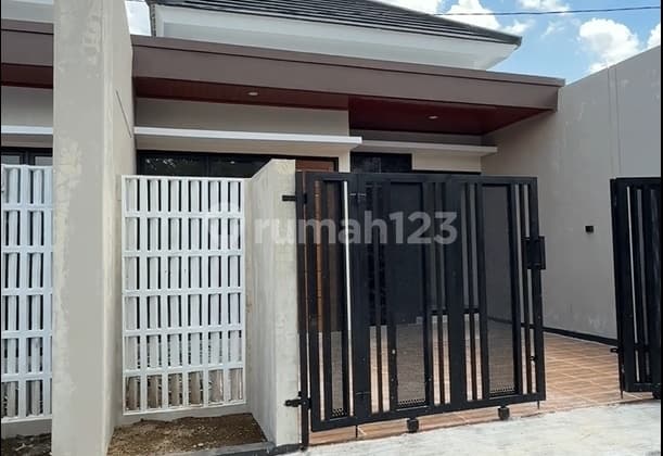 New Ready-to-Occupy House in a Strategic Location in Sleman City